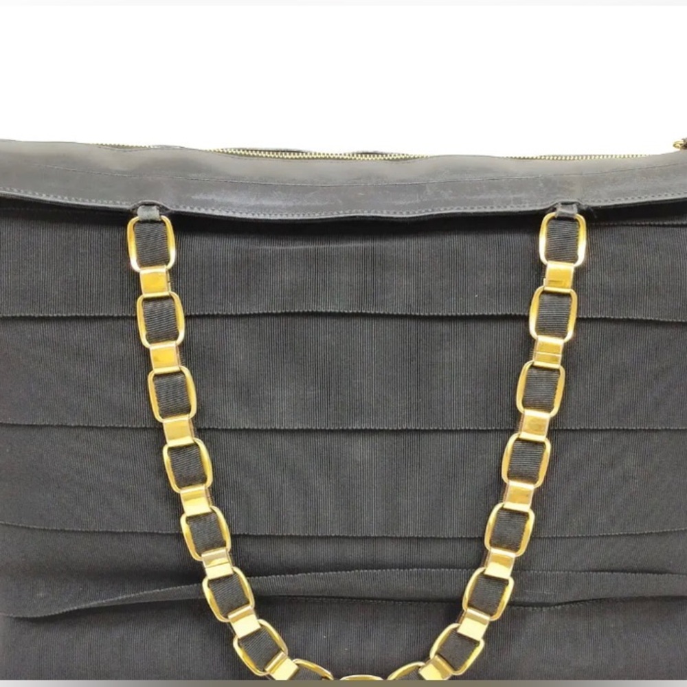 Ferragamo BLACK GOLD CHAIN SHOULDER BAG AUTHENTIC PURSE